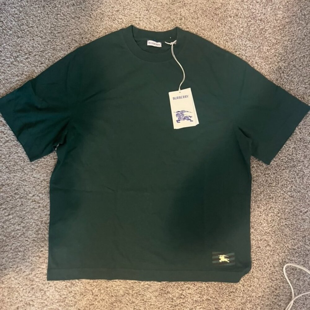 Burberry Equestrian Knight T-shirt